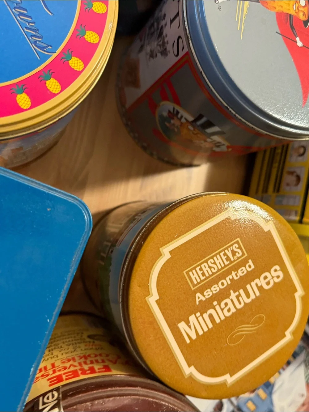 Vintage Advertising Tin Can Box Lot of 35 Hershey, Pepsi, Nestle, Planters GOOD